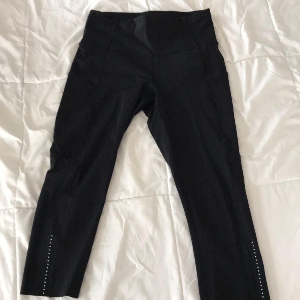 Lululemon crop leggings